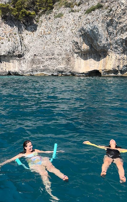Capri by Sea: Faraglioni, Hidden Coves & Nerano’s Iconic Lo Scoglio