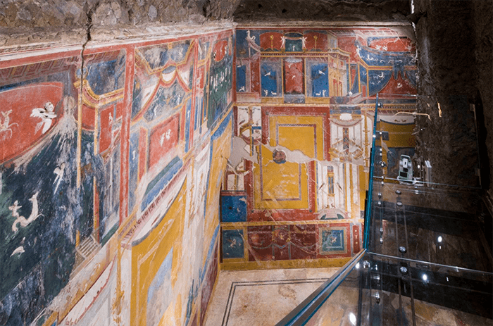 Positano Then & Now: Ancient Roman Villa Tour & Elevated Culinary Experience