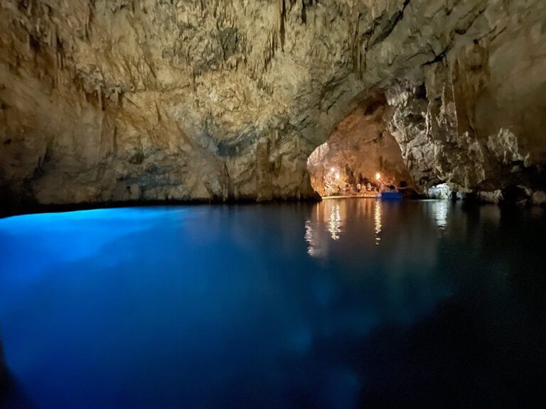 Cruising the Amalfi Coast: Hidden Coves, Sea Caves & Waterfront Dining