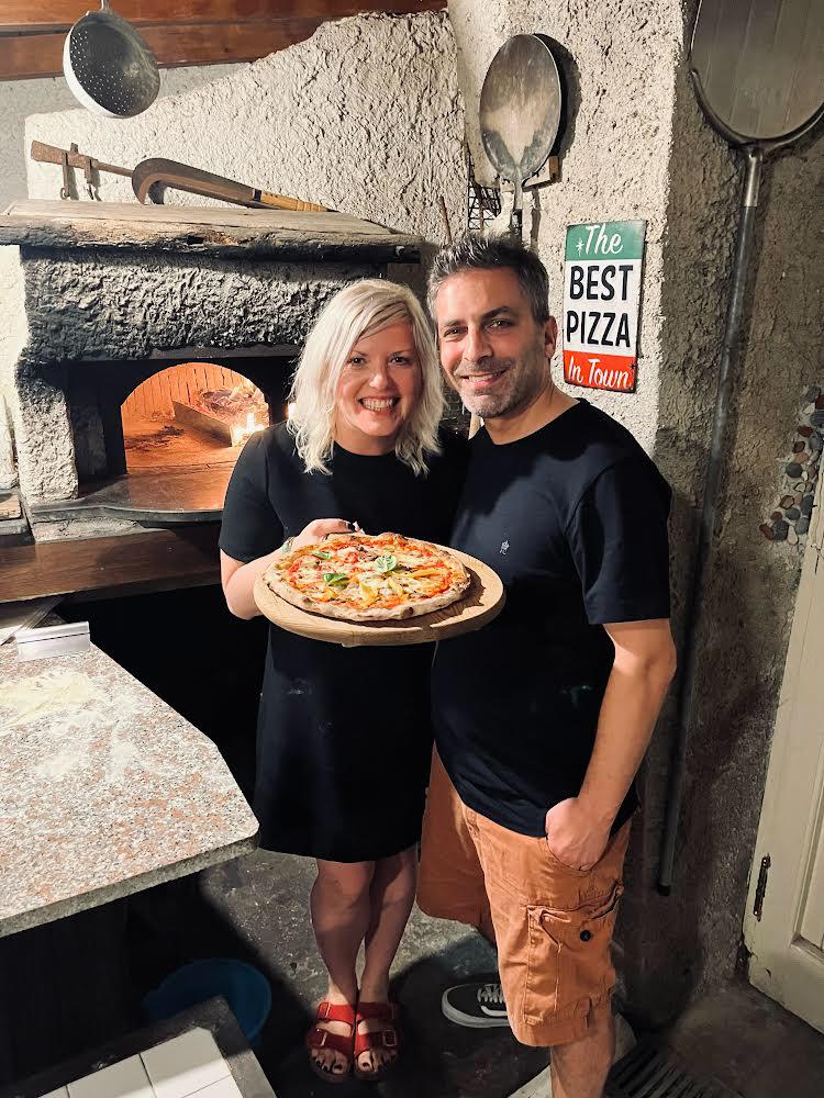 Authentic Pizza Cooking Experience
